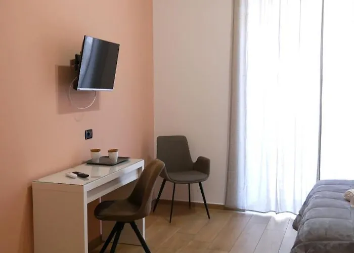 Palazzo Ferrara 1952 ベッド・アンド・ブレックファスト 4*