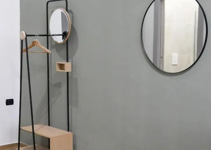 Palazzo Ferrara 1952 4*