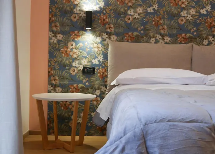 Palazzo Ferrara 1952 4*