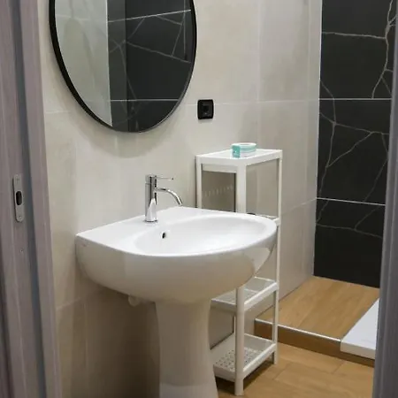 Palazzo Ferrara 1952 Bed & Breakfast 4*