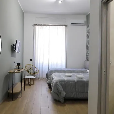 Bed and Breakfast Palazzo Ferrara 1952 *